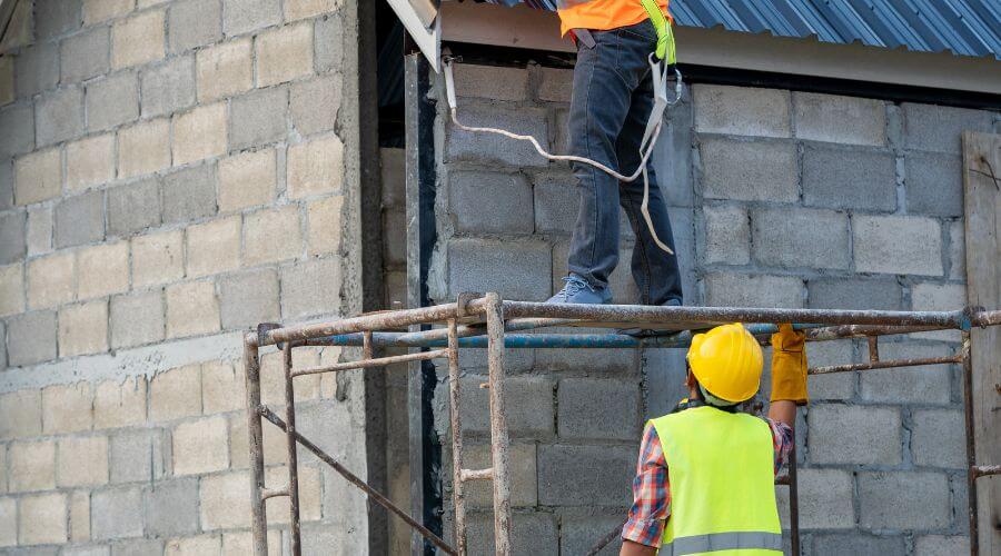 Professional residential roofers in Pettigrew, AR